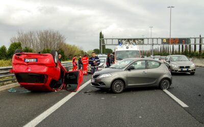 Rossz hír az autósoknak: megmaradnak a pótdíjak a kötelező biztosításnál